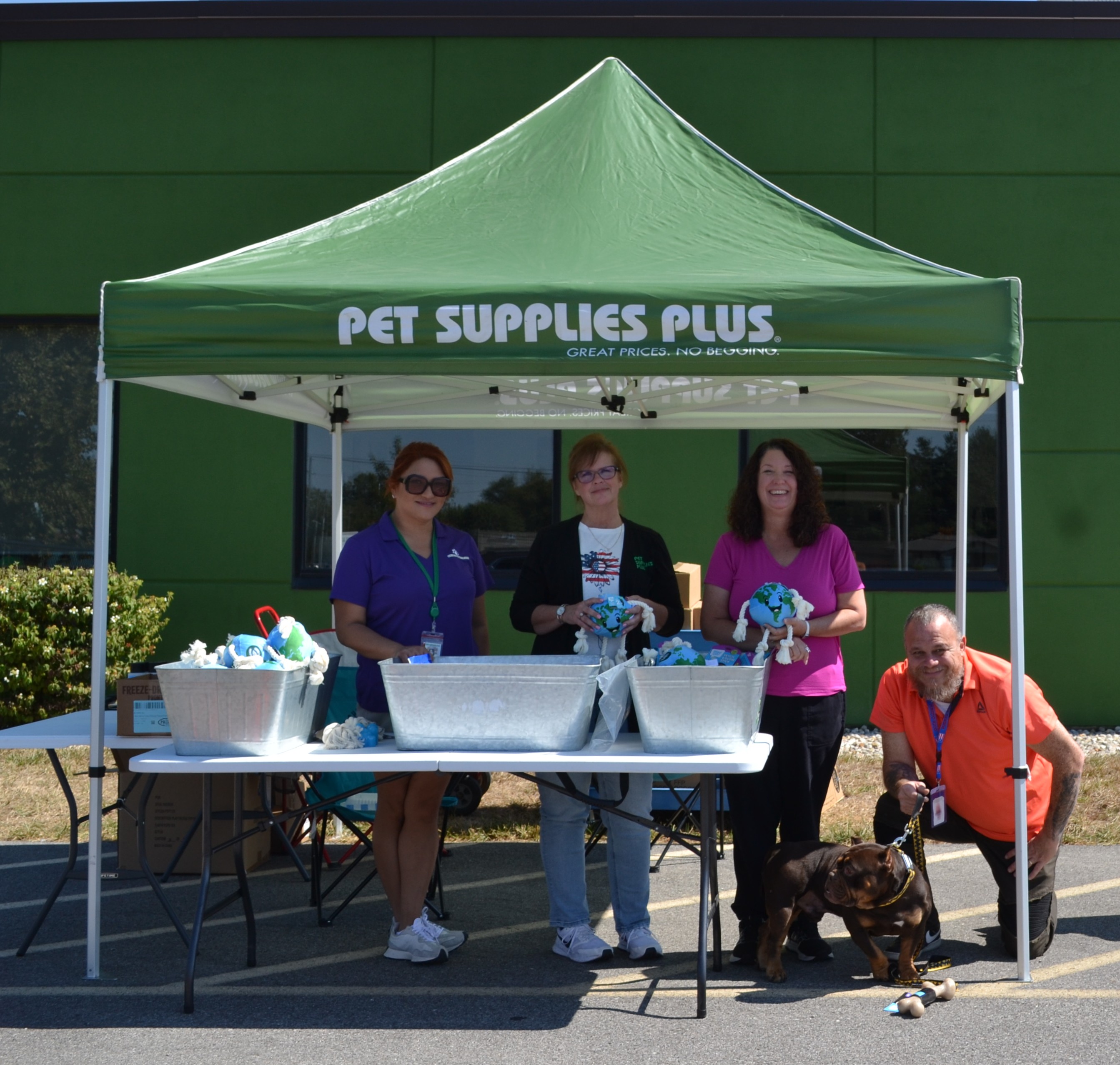 Pet Supplies Plus celebrates dog park’s 10th anniversary